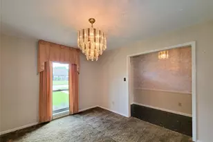 9202 Benning Dr, Houston, TX 77031 - Photo 8