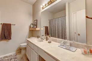 17421 Red Oak Dr, Houston, TX 77090 - Photo 22