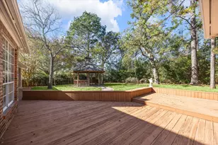 204 Duerr Dr, Bellville, TX 77418 - Photo 16