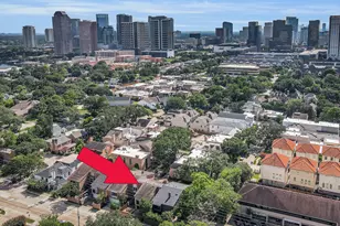 5450 John Dreaper Dr, Houston, TX 77056 - Photo 2