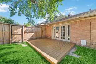 11426 Endicott Ln, Houston, TX 77035 - Photo 36