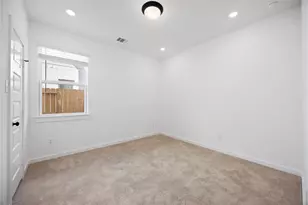 5318 Latigo Ct, Alvin, TX 77511 - Photo 14