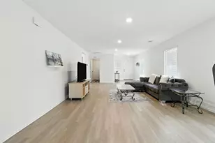 379 Jewett Meadow Dr, Magnolia, TX 77354 - Photo 4