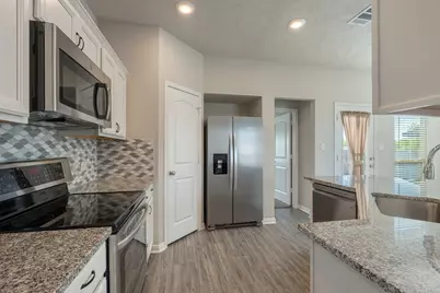 2703 Redcap Street, Bryan, TX 77803 - Photo 8