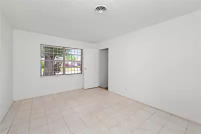 7122 Tanager Street, Houston, TX 77074 - Photo 10