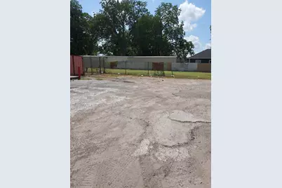 6738 W Montgomery Road, Houston, TX 77091 - Photo 10