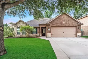 961 Wannan Ln, Conroe, TX 77301 - Photo 1
