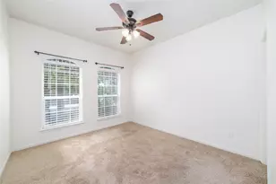 961 Wannan Ln, Conroe, TX 77301 - Photo 12