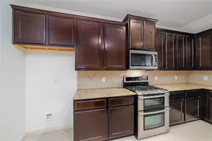 961 Wannan Ln, Conroe, TX 77301 - Photo 10