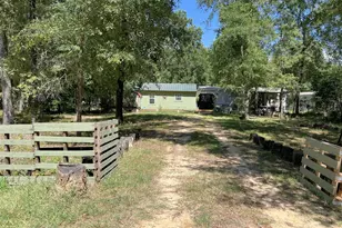 204 Knottypine, Livingston, TX 77351 - Photo 4