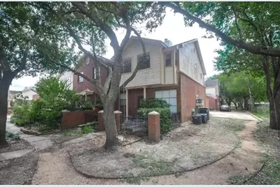 1103 Dulles Avenue #604, Stafford, TX 77477 - Photo 2