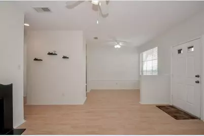 1103 Dulles Avenue #604, Stafford, TX 77477 - Photo 6