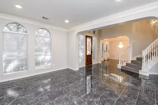 2810 Grassy Knoll Ct, Sugar Land, TX 77478 - Photo 6