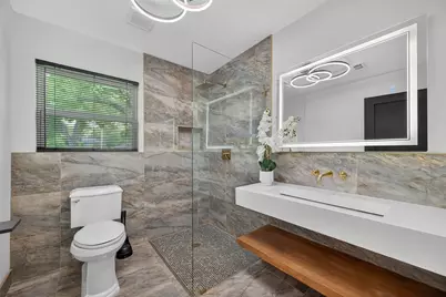 7758 Hereford Street, Houston, TX 77087 - Photo 20