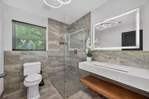 7758 Hereford St, Houston, TX 77087 - Photo 20