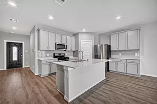 13126 Lago Acero Ln, Texas City, TX 77568 - Photo 1