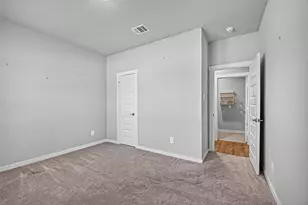 13126 Lago Acero Ln, Texas City, TX 77568 - Photo 4