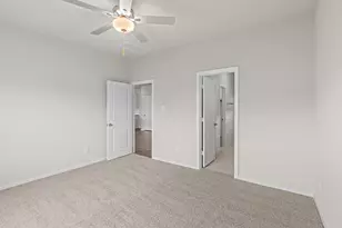 1942 Stargazer Ln, Angleton, TX 77515 - Photo 14