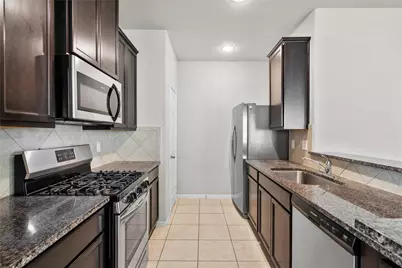 13427 Hawick Terrace Lane, Houston, TX 77048 - Photo 4