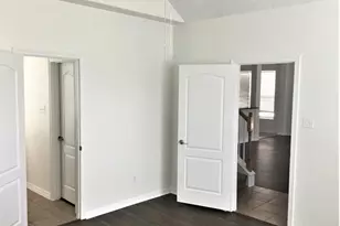 30622 N Sulphur Creek Dr, Magnolia, TX 77355 - Photo 10