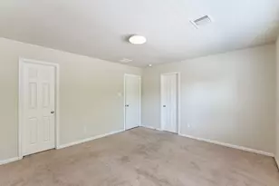 8131 Barnes Ridge Ln, Houston, TX 77072 - Photo 10