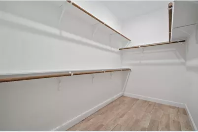 4506 Phlox Street #B, Houston, TX 77051 - Photo 10