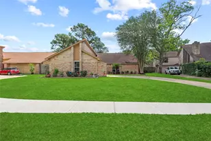 15511 Tumbling Rapids Dr, Houston, TX 77084 - Photo 2