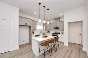 4407 Mallow St, Houston, TX 77051 - Photo 6