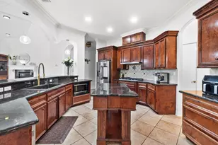 14534 Iron Horseshoe Ln, Houston, TX 77044 - Photo 10