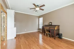 5002 Natural Bridge Dr, Kingwood, TX 77345 - Photo 22