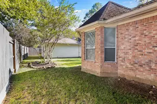 2922 Maple Bend Dr, Kingwood, TX 77345 - Photo 32