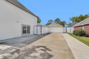 2108 Kildare Dr, Pearland, TX 77581 - Photo 48