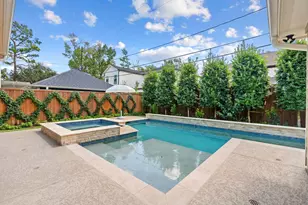 1321 Chamboard Ln, Houston, TX 77018 - Photo 20