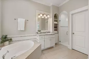 1321 Chamboard Ln, Houston, TX 77018 - Photo 28