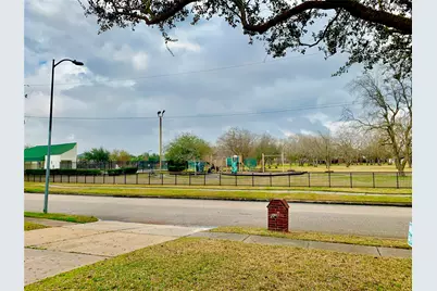 3815 Beacons View Lane, Friendswood, TX 77546 - Photo 30