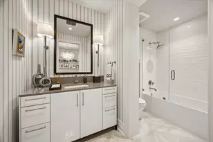 6017 Memorial Dr, Houston, TX 77007 - Photo 12