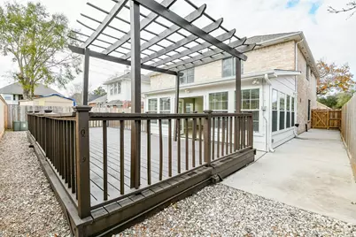 815 Robins Way, Stafford, TX 77477 - Photo 50