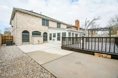 815 Robins Way, Stafford, TX 77477 - Photo 48
