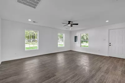 1332 Montgomery Street, La Marque, TX 77568 - Photo 12