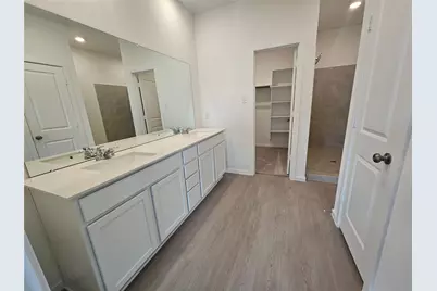 9231 Alaska Shores Drive, Baytown, TX 77521 - Photo 8