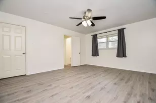 14011 Wickersham Ln, Houston, TX 77077 - Photo 20