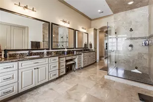 1332 Lake Pointe Pkwy, Sugar Land, TX 77478 - Photo 16