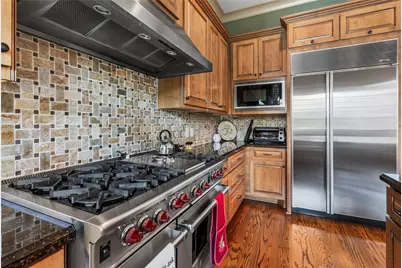 1332 Lake Pointe Parkway, Sugar Land, TX 77478 - Photo 10