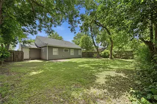 8826 Delilah St, Houston, TX 77033 - Photo 20