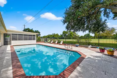 3415 W Creek Club Drive, Missouri City, TX 77459 - Photo 2