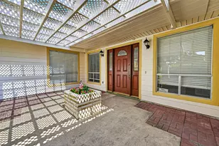 3415 W Creek Club Dr, Missouri City, TX 77459 - Photo 6