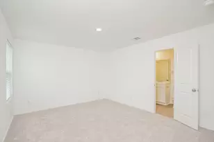 319 Bush Mdw Ln, Magnolia, TX 77354 - Photo 8