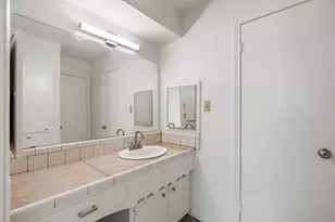 6615 Vera Jean Dr, Houston, TX 77088 - Photo 20