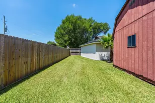 6615 Vera Jean Dr, Houston, TX 77088 - Photo 30