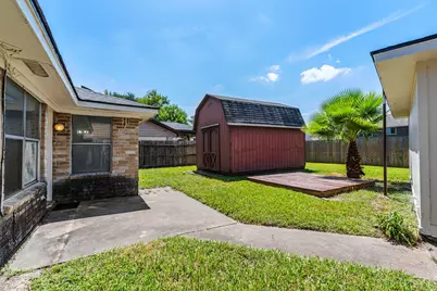 6615 Vera Jean Drive, Houston, TX 77088 - Photo 26